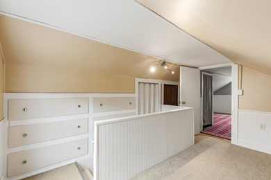 Thoughtfully updated and full of character, this classic North - photo 19