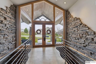 Open 7/15 from 5-7 Relax everyday while overlooking picturesque - photo 3
