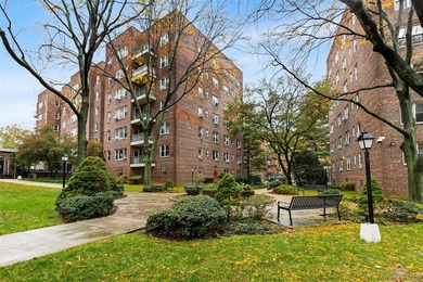 Fabulous 2 Bedroom - Plus Bonus Room - 2 Full Bath unit offering - photo 26