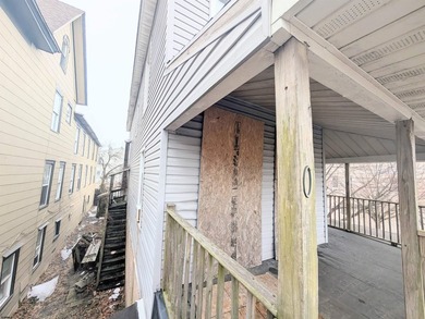 Mixed-use corner commercial property available for a cash buyer - photo 4