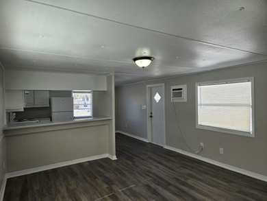 HIGHLAND OAKS HOME AT A FABULOUS PRICE! RECENTLY RENOVATED! TWO - photo 8