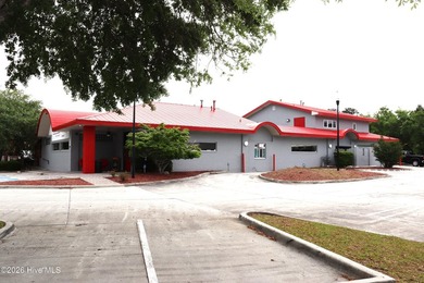 This beautifully renovated 7900 square foot restaurant facility - photo 11