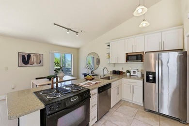 Stunning top-floor penthouse end-unit in the heart of Sunnyvale! - photo 11