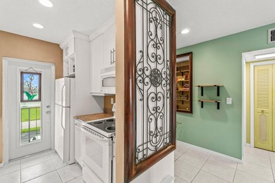 Welcome to your slice of paradise in Palm Beach Leisureville! - photo 11