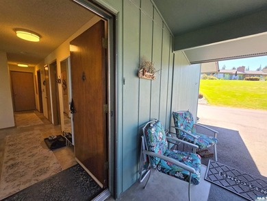 2-bedroom Condo available in the Dominion Terrace 55+ community - photo 13