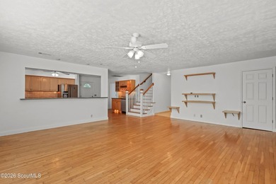 Tucked away in the desirable Mid South Established neighborhood - photo 15