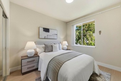 Stunning top-floor penthouse end-unit in the heart of Sunnyvale! - photo 19