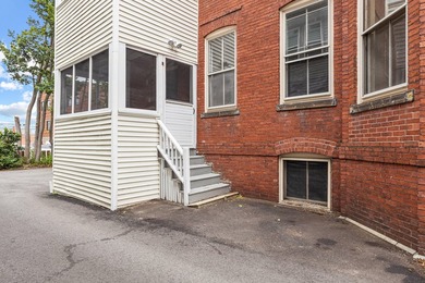 Welcome home to this inviting two-bedroom, 1.5-bath condo that - photo 21