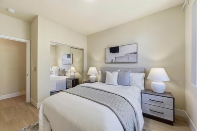 Stunning top-floor penthouse end-unit in the heart of Sunnyvale! - photo 22