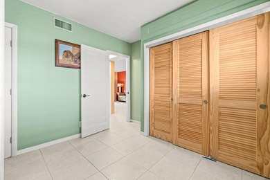 Welcome to your slice of paradise in Palm Beach Leisureville! - photo 23