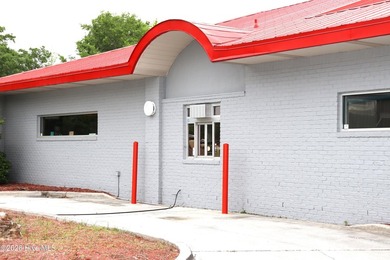 This beautifully renovated 7900 square foot restaurant facility - photo 25