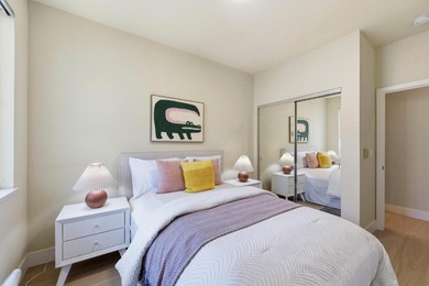 Stunning top-floor penthouse end-unit in the heart of Sunnyvale! - photo 25