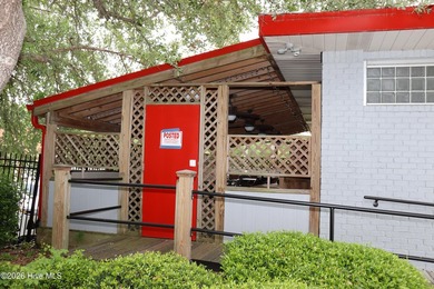 This beautifully renovated 7900 square foot restaurant facility - photo 26