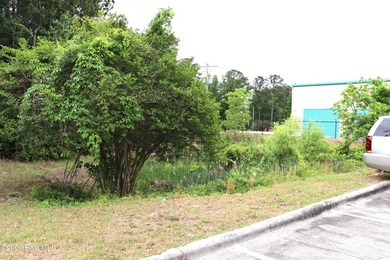 This beautifully renovated 7900 square foot restaurant facility - photo 29