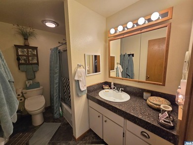 2-bedroom Condo available in the Dominion Terrace 55+ community - photo 29