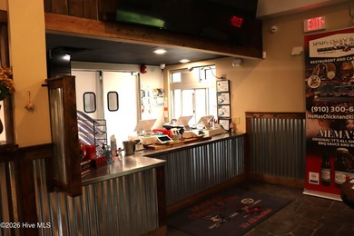 This beautifully renovated 7900 square foot restaurant facility - photo 30