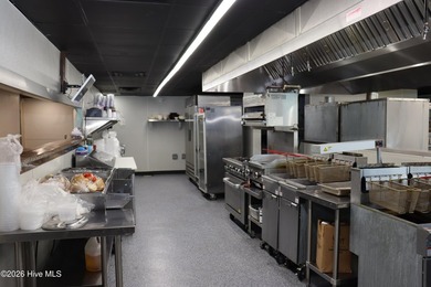 This beautifully renovated 7900 square foot restaurant facility - photo 47