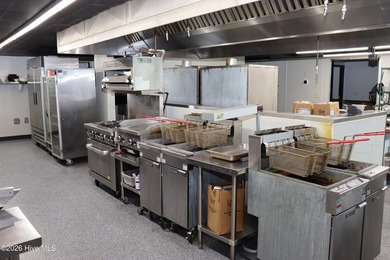 This beautifully renovated 7900 square foot restaurant facility - photo 48