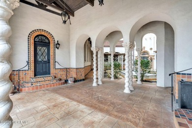 Seller will pay 1st 6 months of condo fees! This beautifully - photo 7
