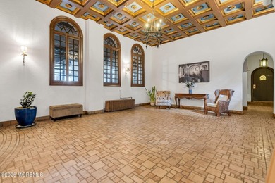 Seller will pay 1st 6 months of condo fees! This beautifully - photo 9