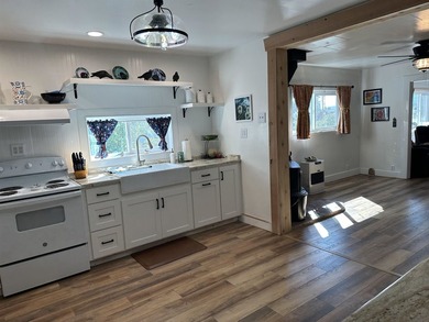 Wonderful upgraded 3 bedroom 1 bathroom home in Westwood! Step - photo 12