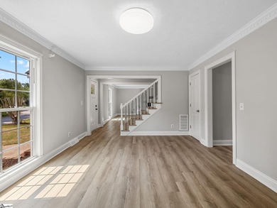 Charming 4-bedroom, 2.5-bath home in a prime Taylors location! - photo 21