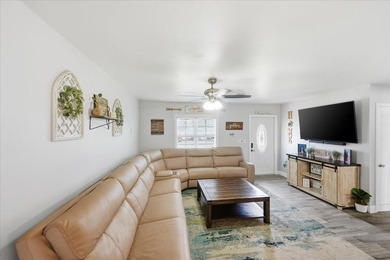 Check out this 3 BED, 2 BATH home with a huge den in Port St - photo 22