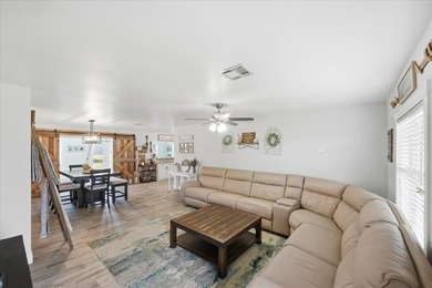 Check out this 3 BED, 2 BATH home with a huge den in Port St - photo 23