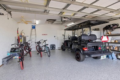 This charming 3 Bed / 2 Bath / 2 Car garage home is located in a - photo 26