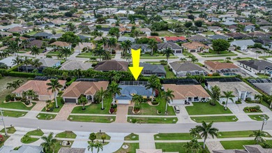 This charming 3 Bed / 2 Bath / 2 Car garage home is located in a - photo 28