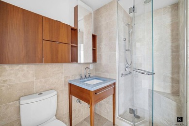 Welcome home to Residence 4M at Riverhouse. This sun-filled 1 - photo 8