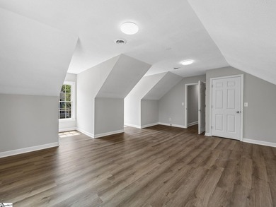 Charming 4-bedroom, 2.5-bath home in a prime Taylors location! - photo 35