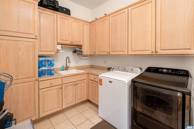 Exceptional Bell Hill home in the highly sought-after Highland - photo 37
