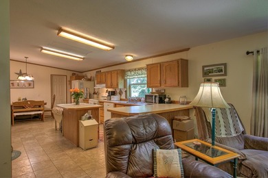 Enjoy low-maintenance living and endless recreational - photo 10