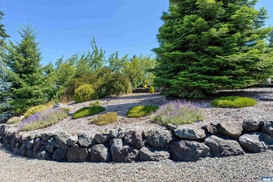 Exceptional Bell Hill home in the highly sought-after Highland - photo 47