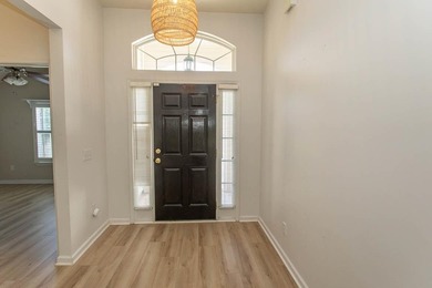 If you're searching for a stylish, updated home in Carolina - photo 7