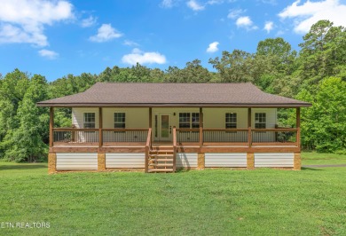 Douglas Lake Home Sale Pending in Dandridge Tennessee