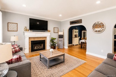Welcome to 257 Fourth Street, a beautifully maintained and - photo 6