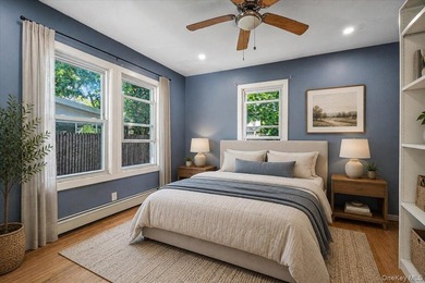 Welcome to this spacious and inviting Colonial in Freeport - photo 23
