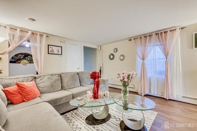Amazing opportunity to Own a Mixed Use Building. This Beautiful - photo 11
