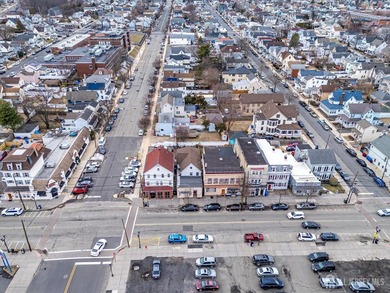 Amazing opportunity to Own a Mixed Use Building. This Beautiful - photo 37