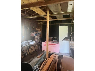 Beautiful parcel with Septic, deeded rights to 2 springs, and - photo 9