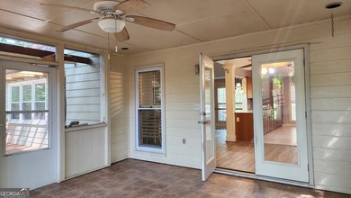 Charming 3 Bedroom raised ranch in the highly sought-after - photo 11