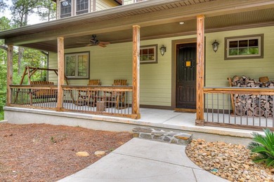 The Ultimate Turn-Key Lakefront Retreat: Furnished, Finished - photo 11