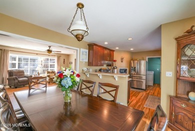 Welcome to 409 3rd Street, a truly rare waterfront opportunity - photo 11