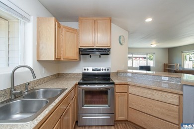 This Westside, zero step entry, 3 bedroom, 2 bath home is - photo 11