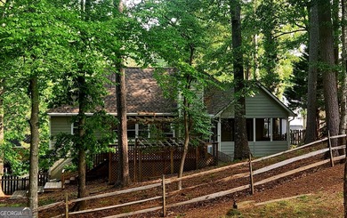 Charming 3 Bedroom raised ranch in the highly sought-after - photo 13