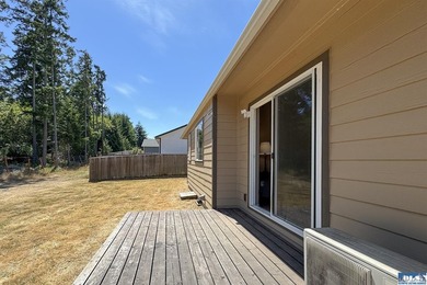 This Westside, zero step entry, 3 bedroom, 2 bath home is - photo 16