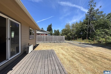 This Westside, zero step entry, 3 bedroom, 2 bath home is - photo 19
