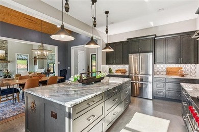 CAR COLLECTOR, RV OWNER, or HOBBYIST DREAM GARAGE....Welcome to